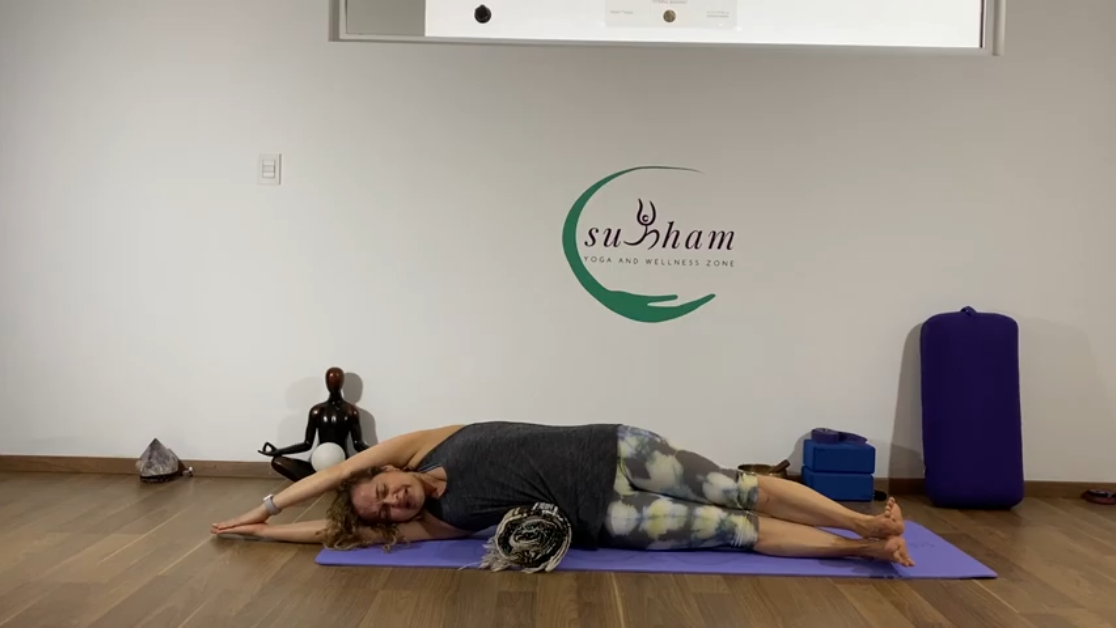 21. Yoga Terapéutico Torso y Espalda Baja (C. 21)